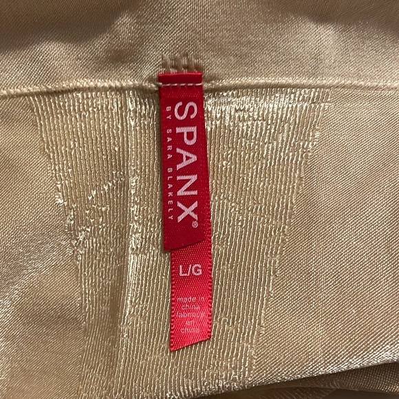 Spanx Oncore everyday shaping panties Boyshort Nude . New with tags . Large - Picture 7 of 8